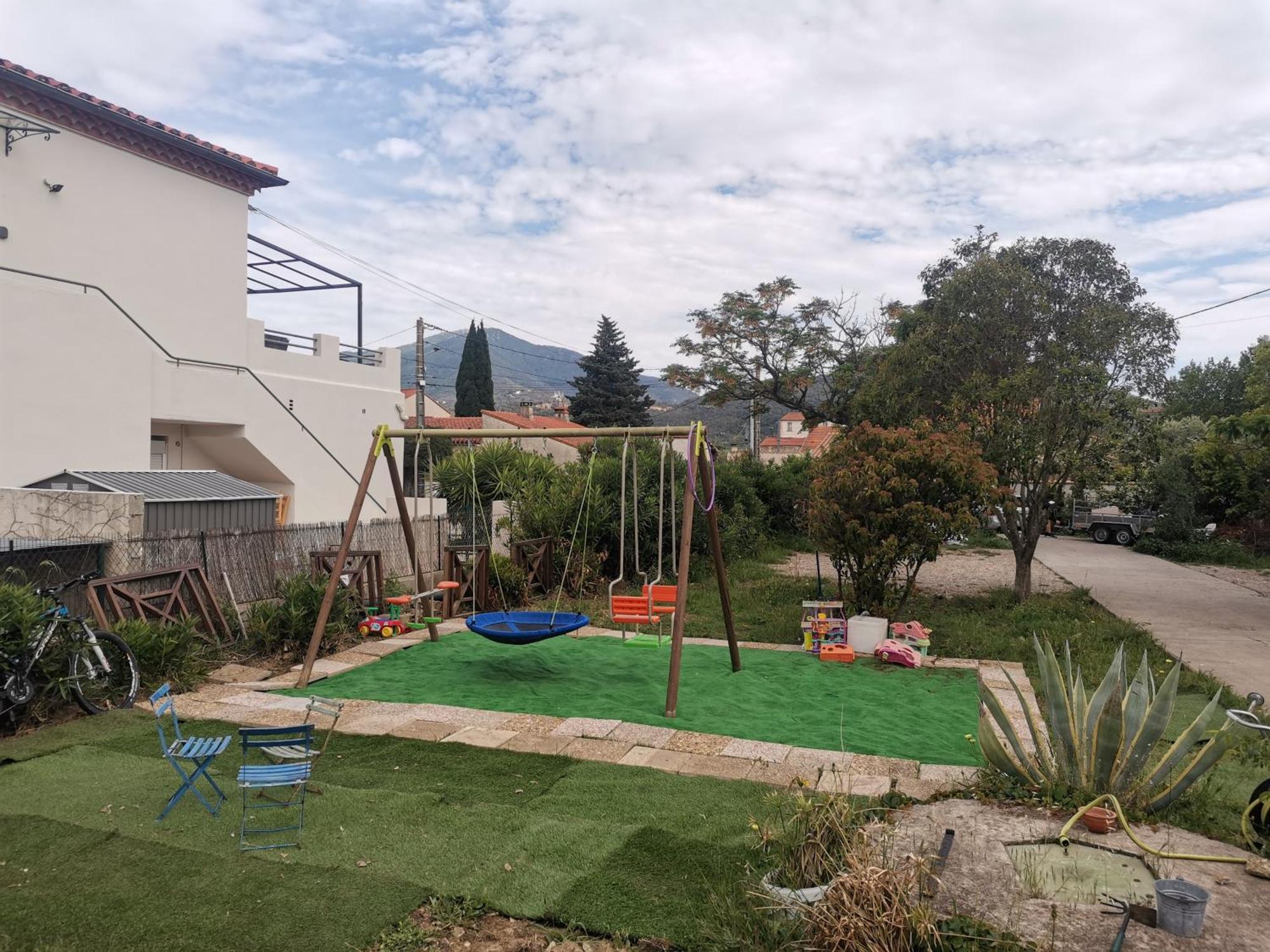 Appartement-1- Prive, Terrasse, Parking Et Jardin Holiday home *